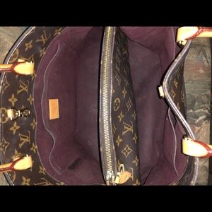 Louis Vuitton monogram handbag